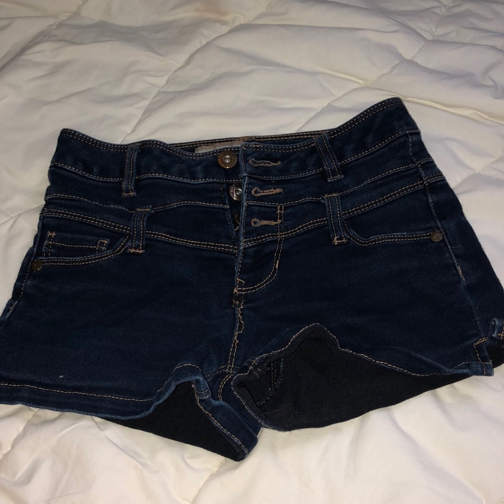 high waisted dark blue jean shorts
